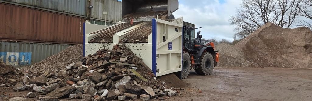 sbr5-bauschutt-hitachi-310